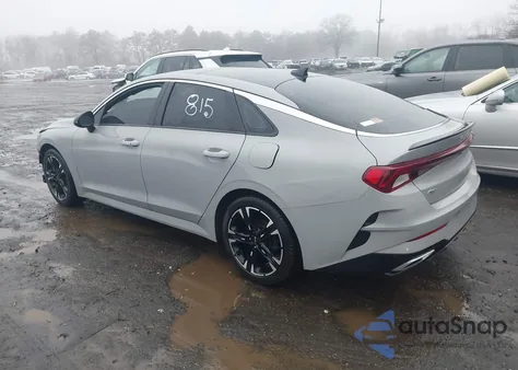 2022 Kia K5 Gt-Line z USA, uszkodzony, nr VIN 5XXG64J20NG110265